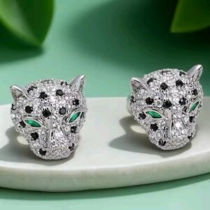 💎PANTHER Black Stone and Pave Earrings, Cheetah, Pierced Emerald GreenEyes